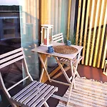 Break 124 Apartment